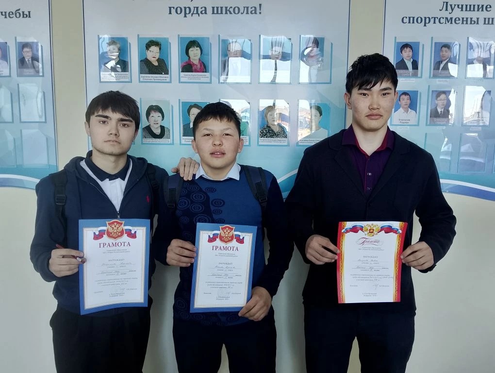 Районные соревнования по гиревому спорту.